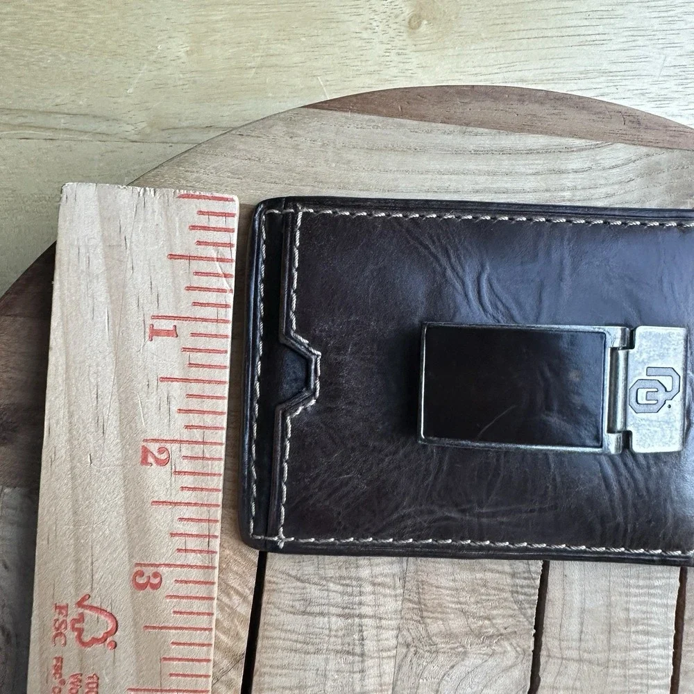 Fossil University Of Oklahoma Bifold Wallet Money Clip Credit Card Slots Brown